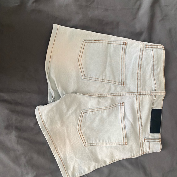 Light blue Jean shorts - Picture 2 of 2